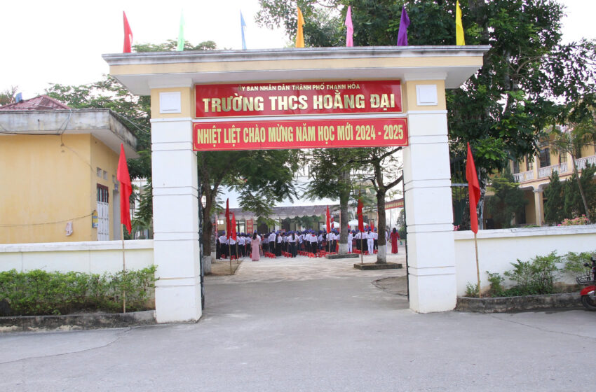  HÂN HOAN NGÀY KHAI TRƯỜNG!